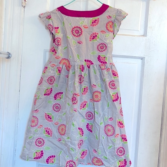 Tea Collection girls floral wrap dress in size 10 - Picture 8 of 9